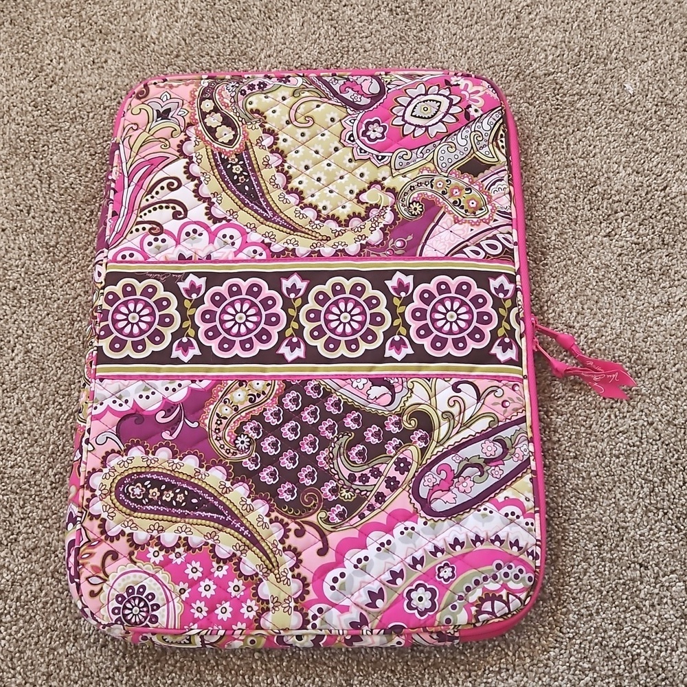 Vera Bradley Floral Pink and Purple Computer Ot Tablet Cover Sleeve  11'x17'